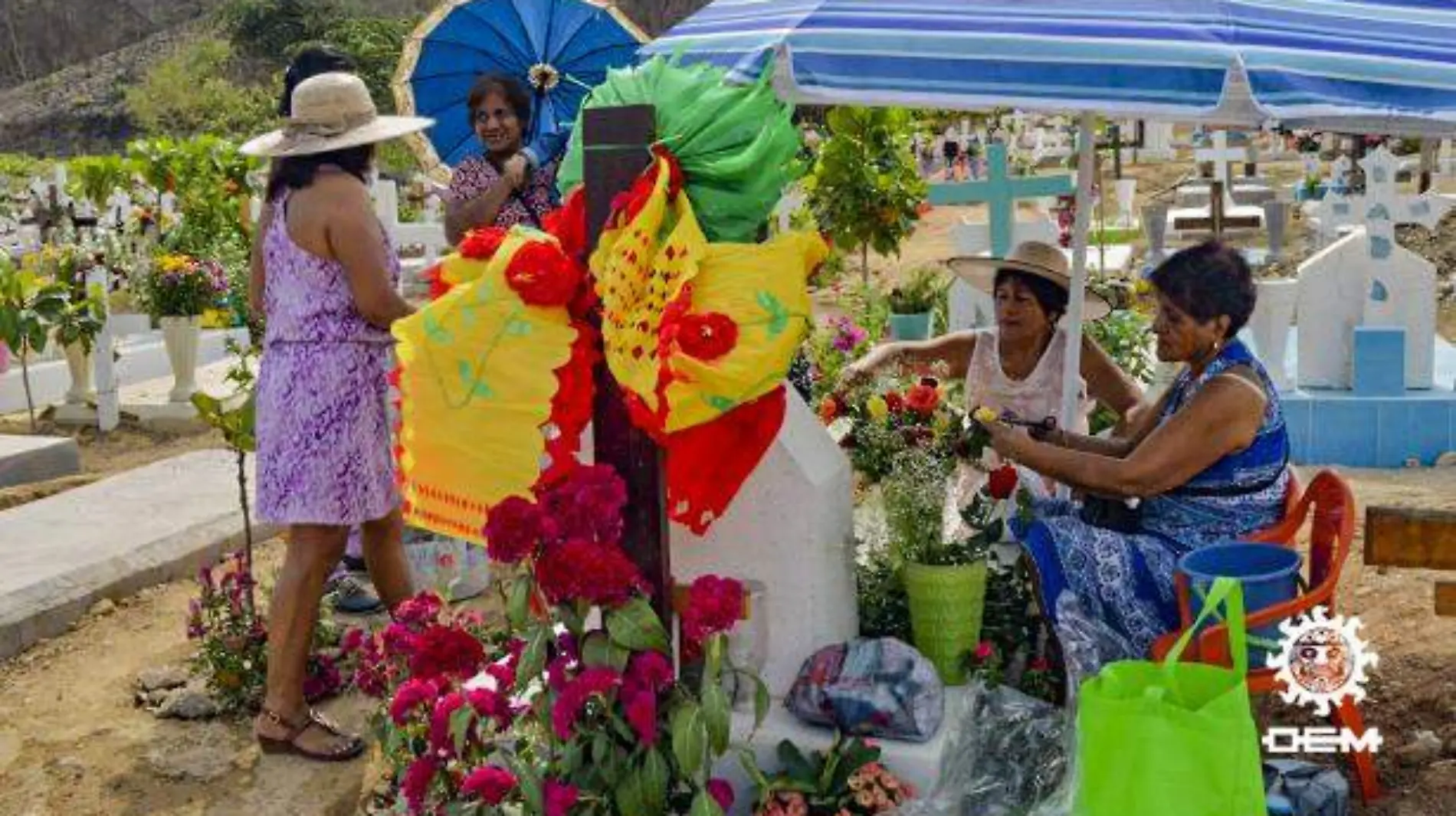 Acapulco - celebran a las madres que ya no están